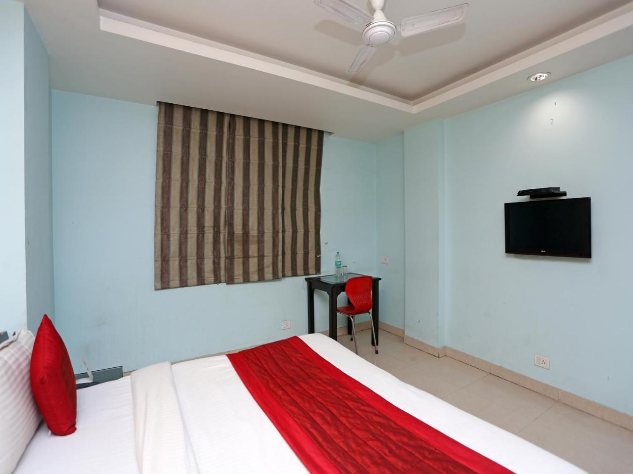 Oyo 6596 Hotel Flight Path Neu-Delhi Exterior foto