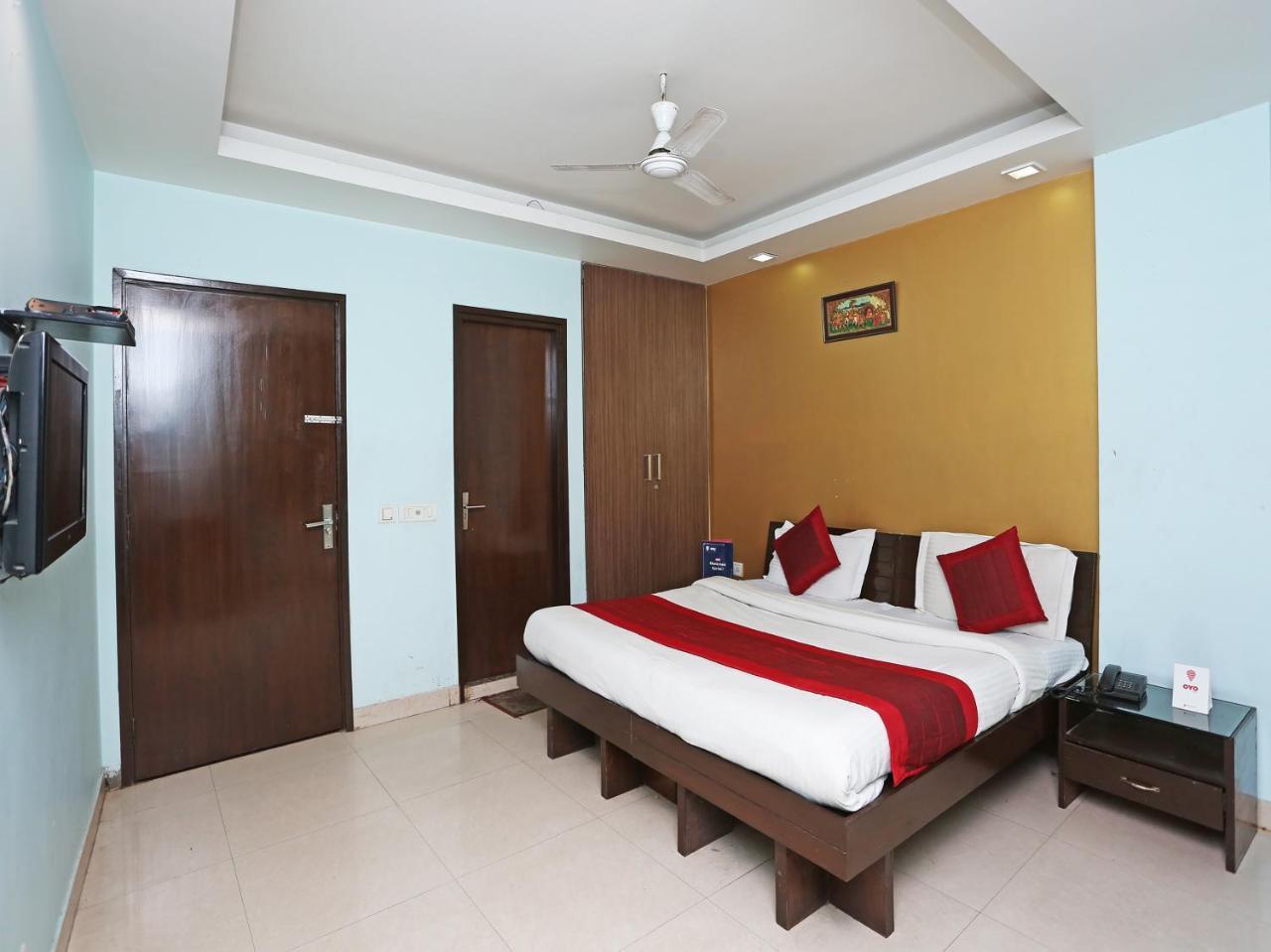 Oyo 6596 Hotel Flight Path Neu-Delhi Exterior foto